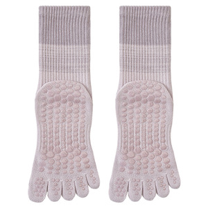 Chaussettes mi-mollet dégradées printemps/été pour femmes, chaussettes en coton, chaussettes à cinq doigts, chaussettes de yoga, chaussettes de Pilates, chaussettes spécifiques pour la salle de sport - Product Image 5