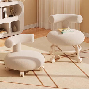 Petit tabouret moderne en tissu avec roulettes, idéal pour l'apprentissage, la couture, le salon, avec fonction de rangement - Product Image 2