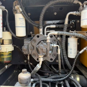 Excavatrice hydraulique <span class=keywords><strong>Volvo</strong></span> EC210D d'origine, 21 tonnes, haute efficacité, économie de carburant, excavatrice <span class=keywords><strong>Volvo</strong></span> d'occasion <span class=keywords><strong>à</strong></span> <span class=keywords><strong>vendre</strong></span> - Product Image 5