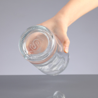 Bouteilles de vin en verre avec logo en relief haut de gamme de 700ml pour boissons alcoolisées Bouteilles de whisky en verre de 700ml 750ml
