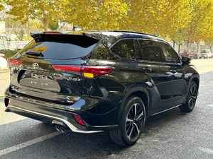 Autos Usados Toyota Crown Kluger 2.0T SUV <span class=keywords><strong>de</strong></span> 7 Asientos con Volante a la Izquierda 360 °   Cámara <span class=keywords><strong>de</strong></span> Visión Panorámica, Puerta Trasera Eléctrica a <span class=keywords><strong>Precio</strong></span> <span class=keywords><strong>de</strong></span> Oportunidad - Product Image 5