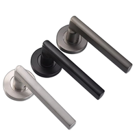 Manija de Aleación de Aluminio Negra Mate Moderna de Fábrica OEM, Fácil Instalación para Puertas Interiores de Madera de Dormitorio y Baño