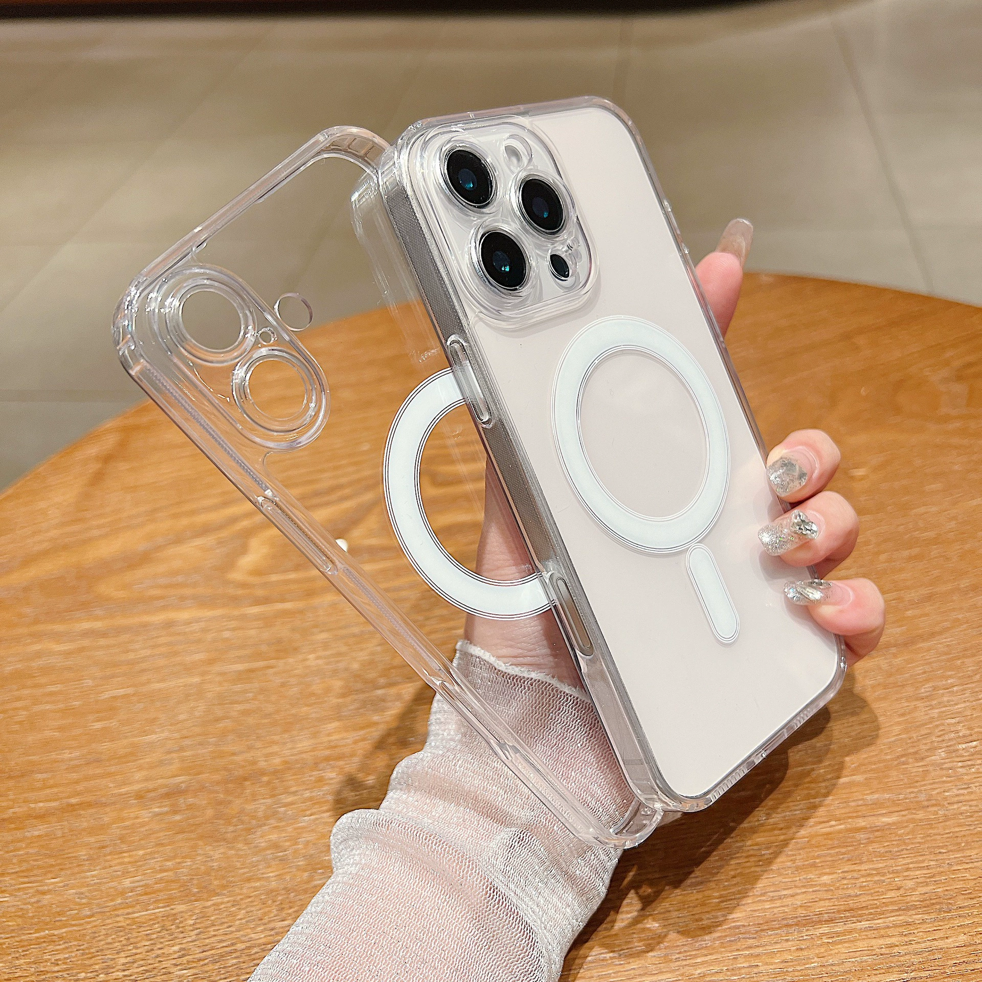 โปร่งใส