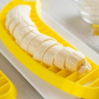 Vente en gros de mandolines de cuisine en plastique PP, coupe-fruits, saucisses, bananes, chips, hachoir manuel pour aliments, outils de cuisine