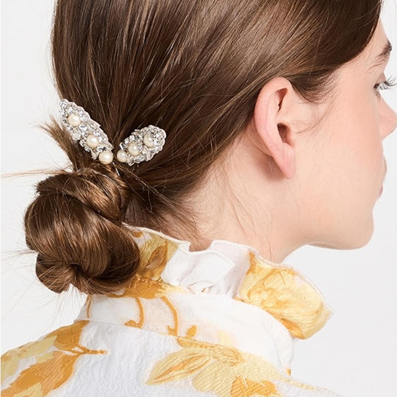 Gold Pearl One-piece Clip