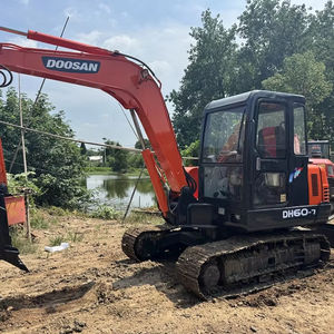 Precio de fábrica marca coreana excavadora de segunda mano Doosan DH60 6 toneladas excavadora barata Doosan DH60 - Product Image 1
