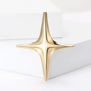 Nuevo Broche Cruzado Estrella Lisa Minimalista, Pin de Estrella de Cuatro Puntas, Accesorio de Ropa para Mujer - Product Image 3