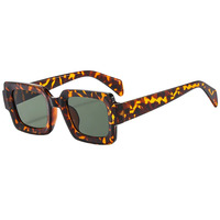 UV400 Y2K Lunettes de soleil à monture carrée Glazzy Style Designer Lentille acrylique Matériel PC Mode pour femmes Accessoire de décoration solaire