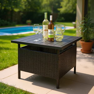 Tavolino da caffè da esterno in rattan nero con foro per ombrellone per patio, giardino e bordo piscina - Product Image 2