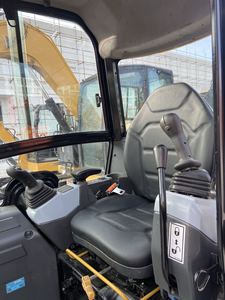 Компактный мини-экскаватор CAT302CR 2.2T, б/у, с нулевым выносом задней части, подходит для молота и бура, идеален для городского строительства - Product Image 4