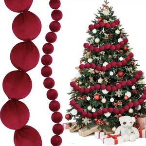 Guirnalda de Bolas de Navidad LANJO, Tradicional, Elegante, Vintage, Rojo Intenso, Decoración Colgante con Pompones y Cuentas para Fiestas Navideñas - Product Image 1