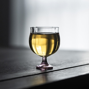 Tasse à thé en verre Guanlan en forme de fleur, en borosilicate haute résistance, pour dégustation de thé, style design moderne - Product Image 4