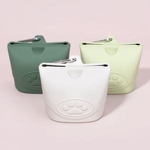Manufacturer Outdoor Portable Pet Snack <b>Bags</b> Silicone Pet Feeding Treat Pouch <b>Dog</b> <b>Training</b> <b>Bag</b> Silicone <b>Dog</b> Food <b>Bag</b> - Product Image 2