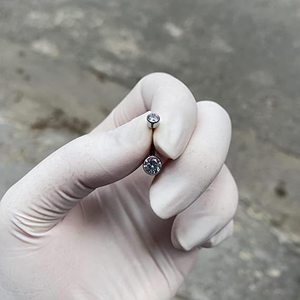 Anillo de Ombligo de Titanio POENNIS G23 con Doble Cabeza de Zirconia Flotante, Joyería de Piercing para Ombligo - Product Image 4