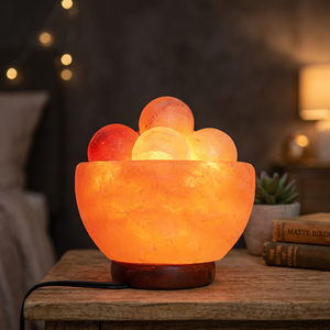 Lampe en sel de l'Himalaya naturel sculpté en forme de fleur avec base en bois – Meilleur prix de gros - Product Image 2