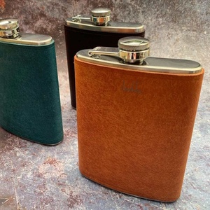 Personalized Leather Wine Flask Sleeve Travel Waterproof Cowhide Whisky Hip Flask <b>Set</b> Cover Custom Logo Camping Wine Case Sleeve - Product Image 5