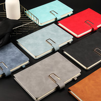Cuaderno Promocional de Alta Calidad al por Mayor, con Hebilla Metálica A5, Encuadernado con Pegamento Inalámbrico, Caja de Regalo de Cuero con Estampado en Relieve