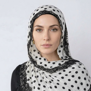 Hijab elegante con encaje de lunares y ribete de encaje, material modal suave de primera calidad para mujeres musulmanas, ideal para combinar con el atuendo diario. - Product Image 2