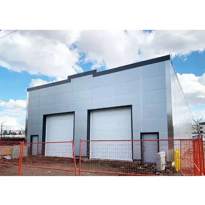 Kit bangunan garasi Prefab bangunan gudang struktur baja prefabrikasi biaya rendah