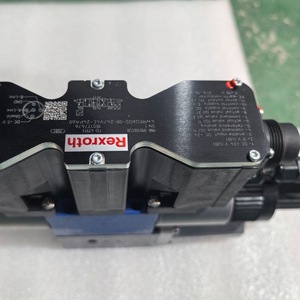Vanne proportionnelle Rexroth 4WREQ6Q5-08-24/V4C-24PA60, commande hydraulique, 60 L/min, 400 bars, huile - Product Image 2