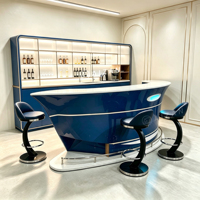 Comptoir de bar bleu personnalisé pour la maison, design spécial en forme de bateau pour bar à domicile