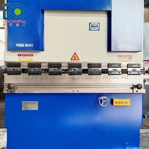 Machine <span class=keywords><strong>de</strong></span> pliage <span class=keywords><strong>de</strong></span> tôle à pédale facile à utiliser, machine <span class=keywords><strong>de</strong></span> pliage <span class=keywords><strong>de</strong></span> tôle à haute performance, presse plieuse électrique CNC - Product Image 3