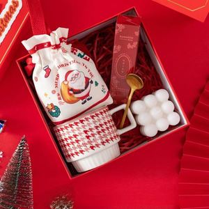 Coffret Cadeau Bouteille d'Eau en Acier Inoxydable Noël, Personnalisable avec Logo Sérigraphié, Gobelet Isotherme, Cadeau Festif, Vente Chaude - Product Image 6