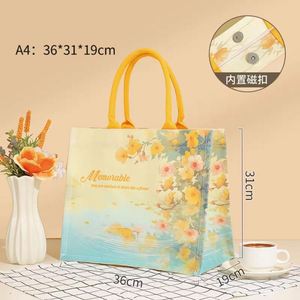 Sac fourre-tout en toile très demandé avec un personnage de dessin animé mignon et une palette de couleurs pastel pour les femmes, les étudiantes, usage quotidien - Product Image 1