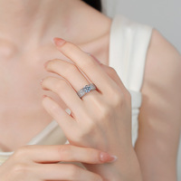 Bague de fiançailles triple rangée pavée en argent sterling S925 avec certificat GRA, moissanite ronde brillante couleur D VVS1 pour femme