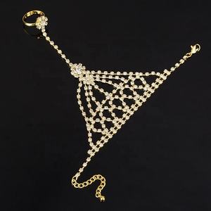 Conjunto de Joyería de Boda Coreana de Aleación de Moda, Brazalete y Anillo Integrados, Cadena Trasera con Pedrería, Fuente Directa de Fábrica, Accesorios para Escenario - Product Image 4