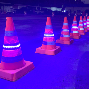 Cono di Sicurezza Pieghevole con Striscia LED Retrattile da 45cm, Cono di Emergenza Solare con Telecomando, Protezione IP65 per Autostrada - Product Image 4