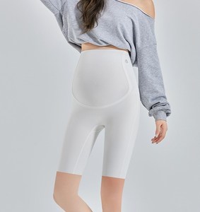 Venta al por mayor de todo tipo de crema de maternidad Seamless Over Bump Shorts Embarazo Ejercicio Yoga Shorts Mujeres Muslo Shapewear - Product Image 6