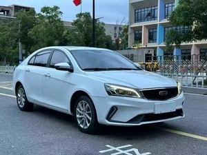 En Stock, Emgrand 2021-2025, Versión Básica, 1.5L, Transmisión Automática, Emisión Euro VI, Volante a la Izquierda, Asientos de Cuero - Product Image 4