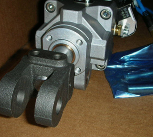 Cilindro de Sujeción CLK2PA63-150YA-B-P74-85G-X404A, Diámetro de 63 mm, Carrera de 150 mm, para Línea de Automatización - Product Image 1