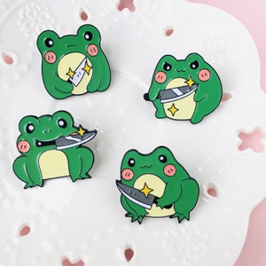 YINI Hersteller Großhandel Maßgefertigte Metall-Goldbürst-Technik Mode-Designer Frosch-Cartoon Emaille Anime Brosche Anstecknadeln - Product Image 1