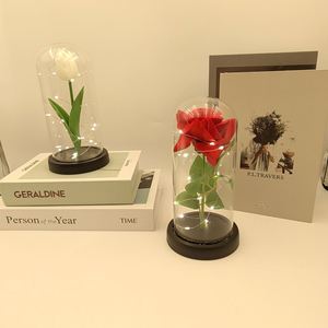 ดอกทิวลิปประดิษฐ์ในโดมแก้วพร้อมไฟ LED ของขวัญตกแต่งสำหรับเทศกาลวันแม่ ดอกไม้ประดิษฐ์ในแก้ว - Product Image 3