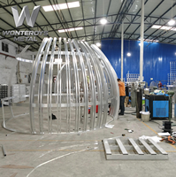 Cloison de séparation OEM d'usine, design cage à oiseaux sur mesure, en acier inoxydable découpé au laser, pour restaurant, café, bar, espace de restauration