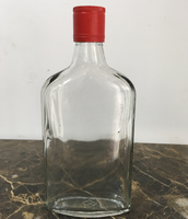 Nouveau lancement bouteille de vin à dessus torsadé plat de haute qualité bouteille d'alcool en verre avec couvercle en aluminium 175ml 250ml 500ml