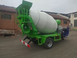 Camión Mezclador de Concreto de Carga Automática de 4 Metros Cúbicos, Nuevo Estilo, <span class=keywords><strong>Precio</strong></span> de Tambor Mezclador de Concreto - Product Image 4