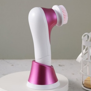 <span class=keywords><strong>Brosse</strong></span> nettoyante électrique pour le <span class=keywords><strong>visage</strong></span>, format voyage, compacte, fonctionne sur piles, idéale pour la salle de sport, l'hôtel, les vacances, facile à transporter, pas besoin de charge. - Product Image 5