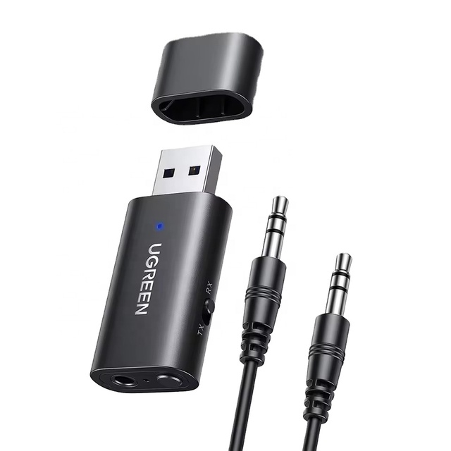 UGREEN 5.1 Transmitter Receiver 2 in 1 Wireless USB Adapter Built-in Microphone 3.5mm Audio Dongle