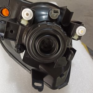 Pezzi di ricambio per carrozzeria faro <span class=keywords><strong>anteriore</strong></span> lampada frontale per <span class=keywords><strong>FORD</strong></span> <span class=keywords><strong>FIESTA</strong></span> 2004 2005 2006 2007 - Product Image 5