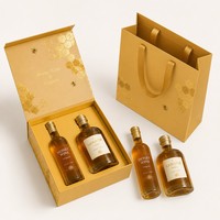 Coffret Cadeau Personnalisé pour Whisky et Liqueur avec Emballage Rigide Doré Chaud, Doublure en Nid d'Abeille, Deux Bouteilles, Rembourrage en Mousse, Recyclable