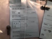 Nouveau capteur de proximité en stock DW-AS-423-065-290 Fiable Vendeur d'or Garantie d'un an