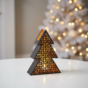 Vente en gros de porte-bougies décoratifs en métal en forme d'arbre de Noël pour la décoration de table à la maison - Product Image 4