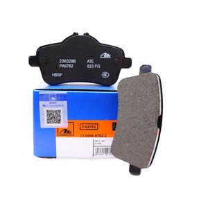 Jeu de plaquettes de frein sans poussière et silencieux OE 0064203320 0084204120 |   Compatible avec M156 W204 C63AMG - Product Image 4