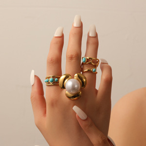 Anillo de Flores Estilo Europeo para Mujer, Acero Inoxidable 18k, Perla Turquesa, Ajustable, Accesorio para Fiesta - Product Image 2