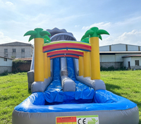 Toboggan aquatique gonflable avec piscine intégrée pour bateau