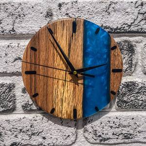 Reloj de Pared de Resina y Madera de Lujo que Combina Encanto Rústico Hecho a Mano con Diseño Contemporáneo para un Uso Funcional y Decorativo - Product Image 6