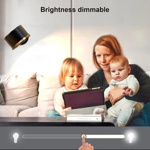 Applique murale à batterie rechargeable, orientable à 360°, sans fil, LED, pour éclairage de tableaux et d'armoires - Product Image 5